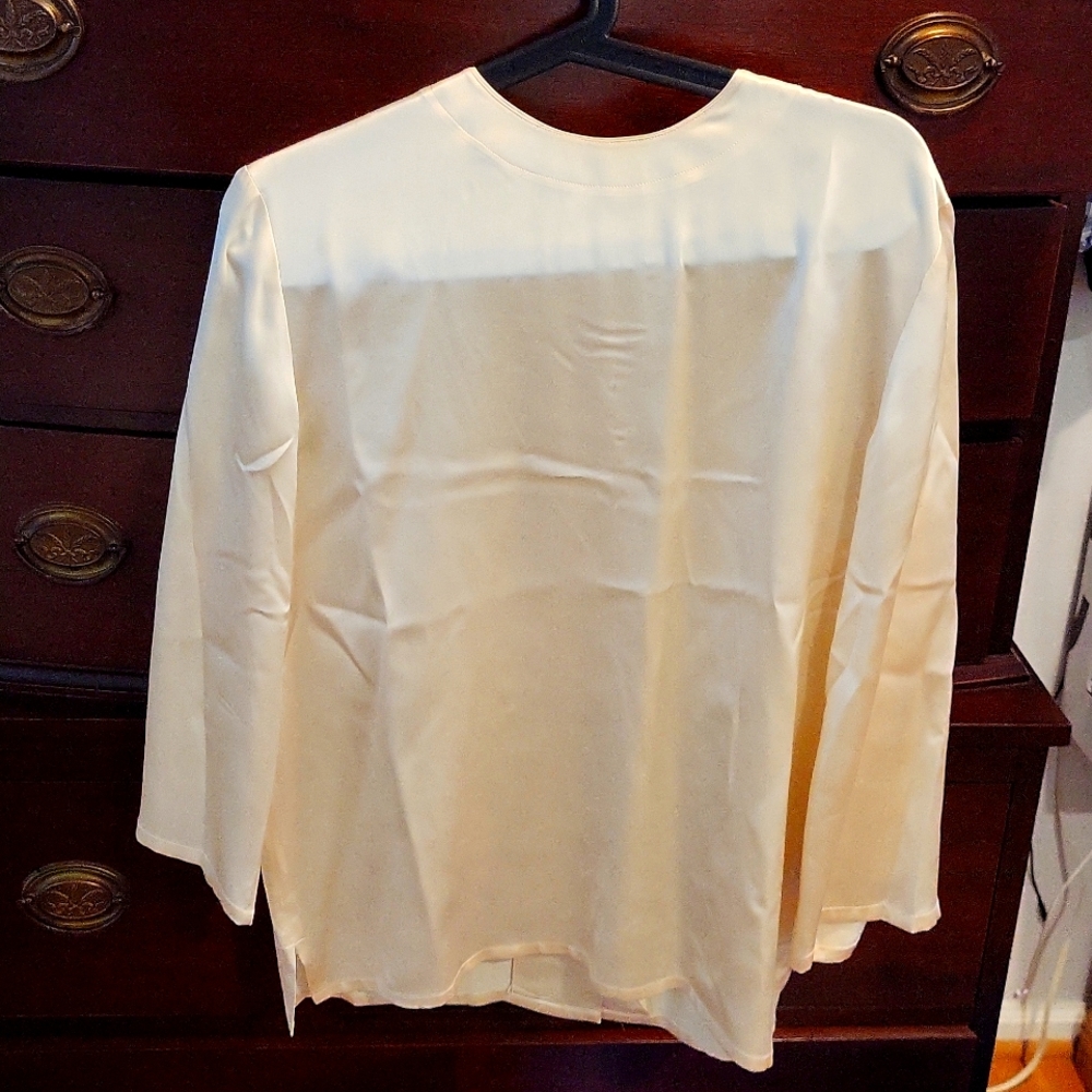 100% silk satin blouse ...vintage.